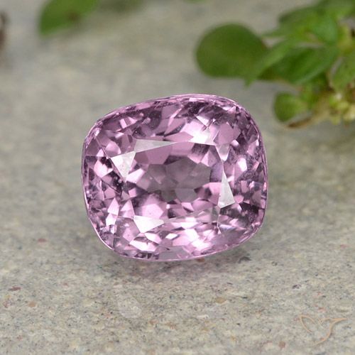 1.22ct Natürlicher Rosaviolettes Lila Spinell, Kissen, VVS-VS, Photo A