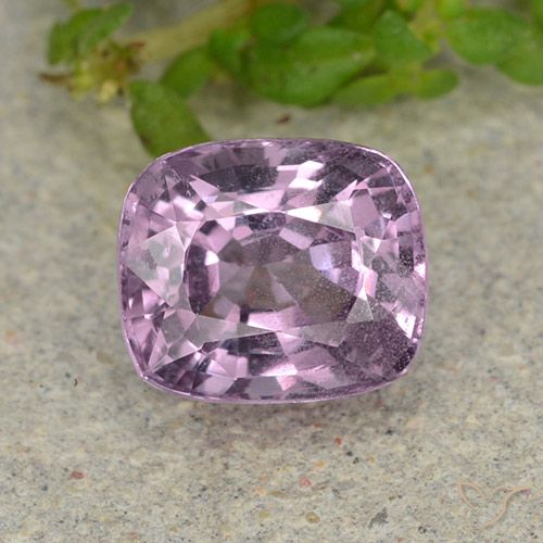 1.45ct Natürlicher Helles Grauviolett Spinell, Kissen, VS