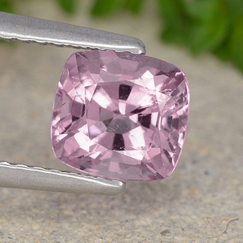 1.42ct Natürlicher helllila- Spinell, Kissen, VS, Photo A