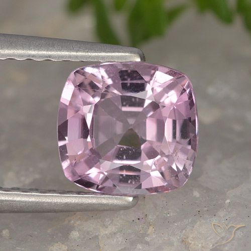 1.29ct Natürlicher Hellrosa-Lila Spinell, Kissen, VVS