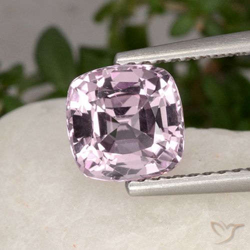 1.62ct Natürlicher Sehr helles Rosa-Lila Spinell, Kissen, VVS, Photo A