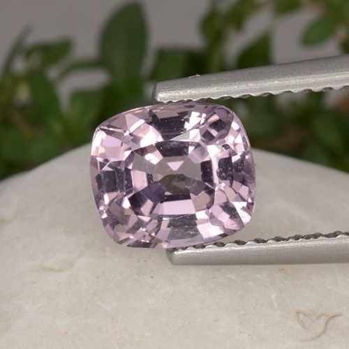 1.42ct Natürlicher Sehr helles Rosa-Lila Spinell, Kissen, VVS
