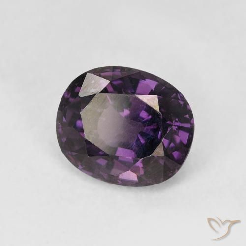1,50 ctw natürlicher violetter Spinell, Oval Schliff, VVS