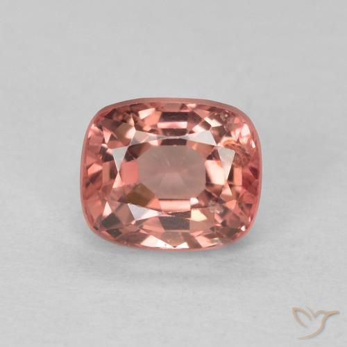 0.66ct Natürlicher rötlich-orange Spinell, Kissen, VS