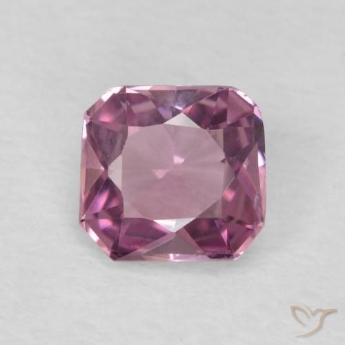 0.78ct Natürlicher Mittelviolett Spinell, Smaragdschliff, VVS-VS