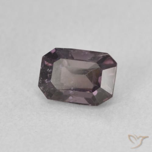 0.78ct Natürlicher dunkellila Spinell, Smaragdschliff, VS