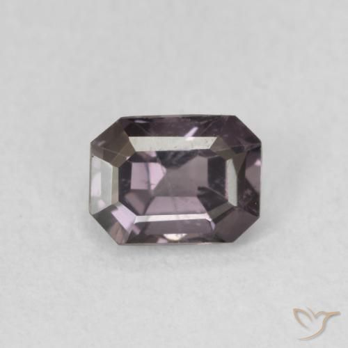 0.58ct Natürlicher Dark Grey Purple Spinell, Oktagonschliff, VVS-VS, Photo A