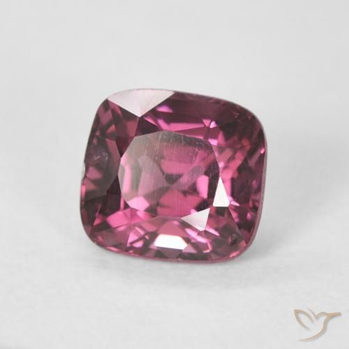 9,17 ctw natürlicher Tiefes Magenta Spinell, Kissen, VS