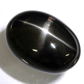 48,47 ctw natürlicher schwarzer Stern-Diopsid, Oval Schliff, Lichtundurchlässig