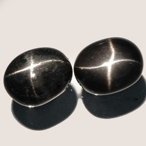 ct natürliche schwarzer Stern-Diopsid-Edelsteine, Oval Schliff, Lichtundurchlässig