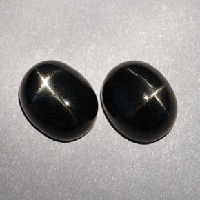  ct natürliche schwarzer Stern-Diopsid-Edelsteine, Oval Schliff, Lichtundurchlässig