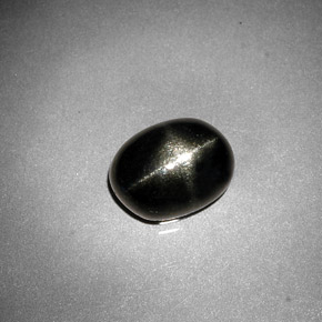 2,38 ctw natürlicher schwarzer Stern-Diopsid, Oval Schliff, Lichtundurchlässig