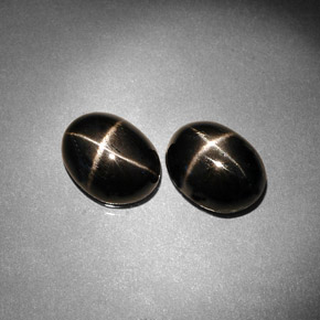  ct natürliche schwarzer Stern-Diopsid-Edelsteine, Oval Schliff, Lichtundurchlässig