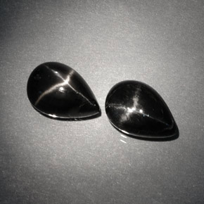  ct natürliche schwarzer Stern-Diopsid-Edelsteine, Birnenform, Lichtundurchlässig