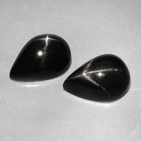  ct natürliche schwarzer Stern-Diopsid-Edelsteine, Birnenform, Lichtundurchlässig