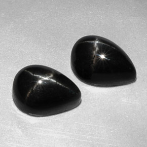  ct natürliche schwarzer Stern-Diopsid-Edelsteine, Birnenform, Lichtundurchlässig