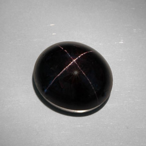 35,68 ctw natürlicher schwarzer Stern-Granat, Oval Schliff, Lichtundurchlässig