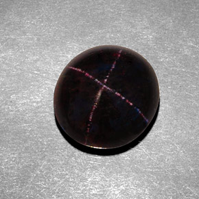 8,43 ctw natürlicher schwarzer Stern-Granat, Oval Schliff, Lichtundurchlässig