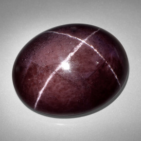 9,17 ctw natürlicher Dunkelrot Stern-Granat, Oval Schliff, Lichtundurchlässig