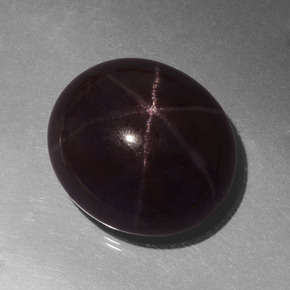 49,09 ctw natürlicher roter Stern-Granat, Oval Schliff, Lichtundurchlässig