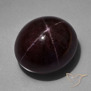 9,17 ctw natürlicher dunkelrot Sterngranat, Oval, Lichtundurchlässig