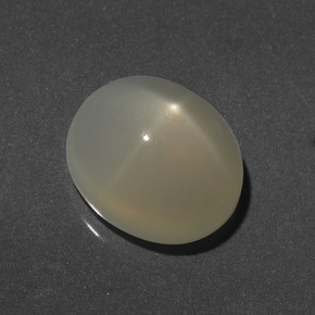 8,43 ctw natürlicher gelber Stern-Mondstein, Oval Schliff, Lichtdurchlässig