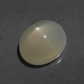 8,43 ctw natürlicher gelber Stern-Mondstein, Oval Schliff, Lichtdurchlässig