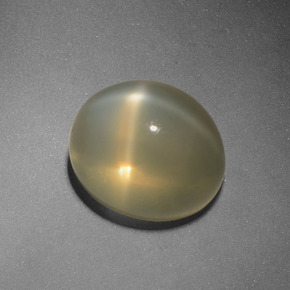 5,48 ctw natürlicher gelber Stern-Mondstein, Oval Schliff, Lichtdurchlässig