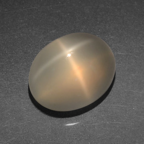 4,97 ctw natürlicher orangefarbener Stern-Mondstein, Oval Schliff, Lichtdurchlässig