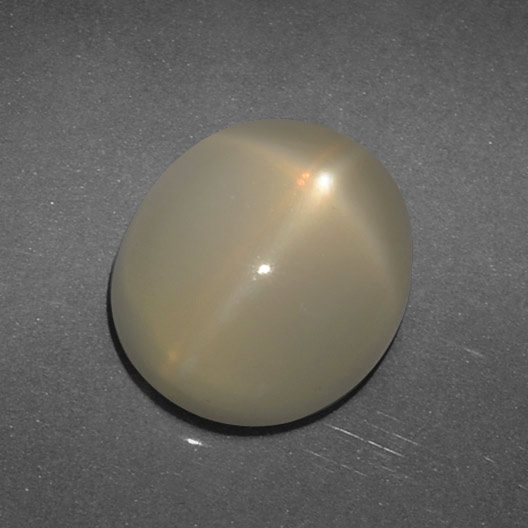 5,59 ctw natürlicher brauner Stern-Mondstein, Oval Schliff, Lichtdurchlässig