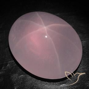 9,17 ctw natürlicher Mittelrosa Sternrosenquarz, Oval, Transparent / Lichtdurchlässig