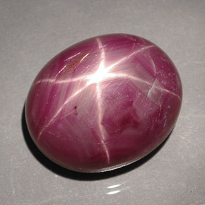 31,05 ctw natürlicher roter Stern-Rubin, Oval Schliff, Lichtundurchlässig