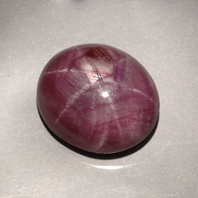 27,30 ctw natürlicher roter Stern-Rubin, Oval Schliff, Lichtundurchlässig