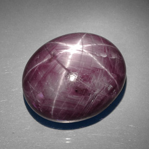 89,27 ctw natürlicher roter Stern-Rubin, Oval Schliff, Lichtundurchlässig
