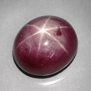 37,86 ctw natürlicher roter Stern-Rubin, Oval Schliff, Lichtundurchlässig