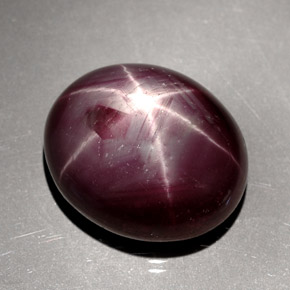 24,48 ctw natürlicher roter Stern-Rubin, Oval Schliff, Lichtundurchlässig