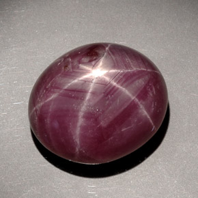 28,16 ctw natürlicher roter Stern-Rubin, Oval Schliff, Lichtundurchlässig