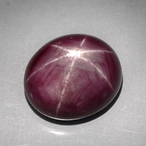 30,60 ctw natürlicher roter Stern-Rubin, Oval Schliff, Lichtundurchlässig