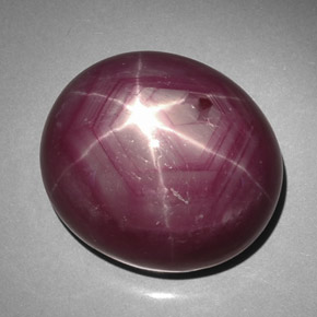 50,61 ctw natürlicher roter Stern-Rubin, Oval Schliff, Lichtundurchlässig