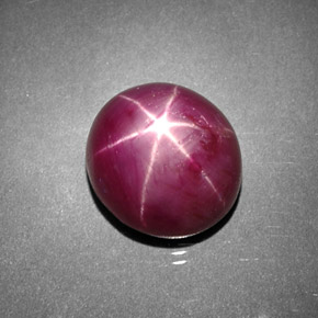 7,45 ctw natürlicher roter Stern-Rubin, Oval Schliff, Lichtundurchlässig