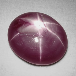 6,68 ctw natürlicher roter Stern-Rubin, Oval Schliff, Lichtundurchlässig