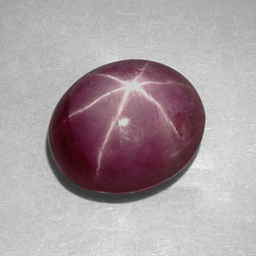 6,10 ctw natürlicher roter Stern-Rubin, Oval Schliff, Lichtundurchlässig