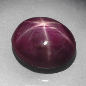 7,02 ctw natürlicher roter Stern-Rubin, Oval Schliff, Lichtundurchlässig