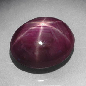 7,02 ctw natürlicher roter Stern-Rubin, Oval Schliff, Lichtundurchlässig