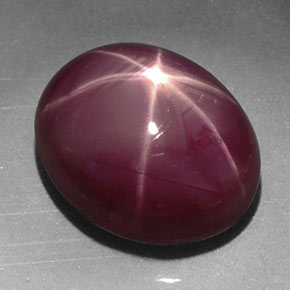 5,48 ctw natürlicher roter Stern-Rubin, Oval Schliff, Lichtundurchlässig