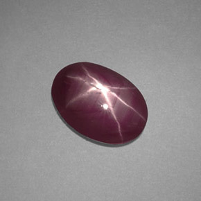 1,80 ctw natürlicher roter Stern-Rubin, Oval Schliff, Lichtundurchlässig