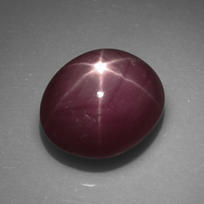 5,46 ctw natürlicher roter Stern-Rubin, Oval Schliff, Lichtundurchlässig