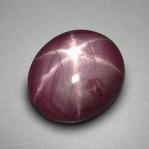 3,96 ctw natürlicher roter Stern-Rubin, Oval Schliff, Lichtundurchlässig