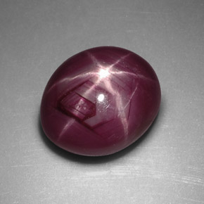 3,70 ctw natürlicher roter Stern-Rubin, Oval Schliff, Lichtundurchlässig