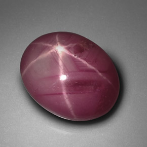 4,09 ctw natürlicher roter Stern-Rubin, Oval Schliff, Lichtundurchlässig